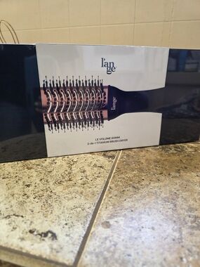 Lange Le Volume 60mm 2-in-1 Titanium Brush Dryer - Black BRAND NEW